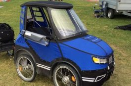 Conocé este novedoso auto… ¡a pedales!
