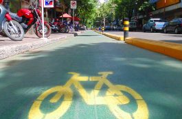 Crecen multas hacia vehículos que afectan ciclovías